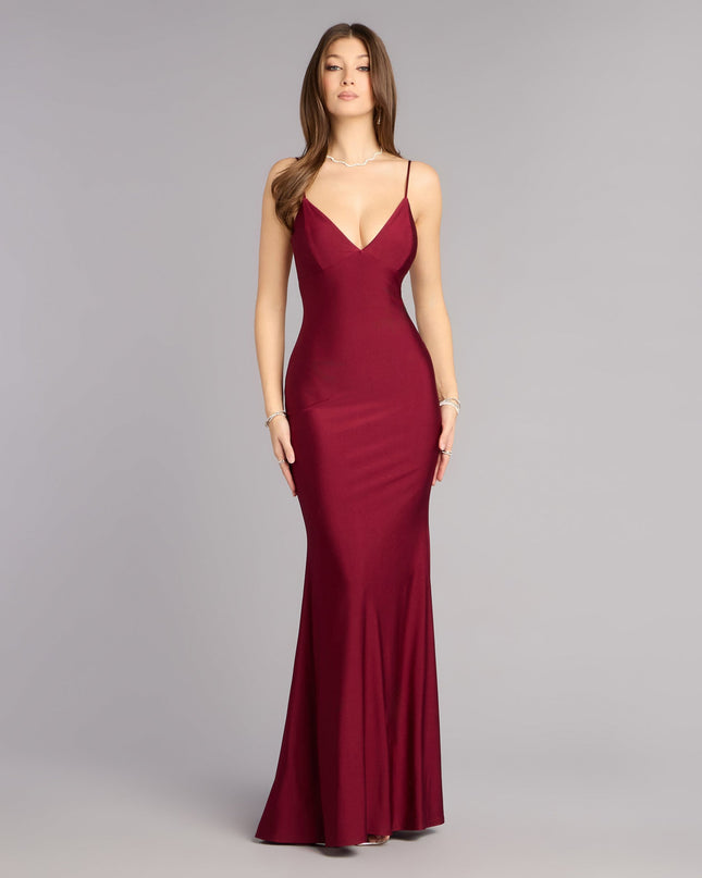 This wine prom dress, the Haley Open Back Sash Mermaid Formal Dress , features a sleek, floor-length design with trend-forward details that capture the excitement of Prom 2026.
