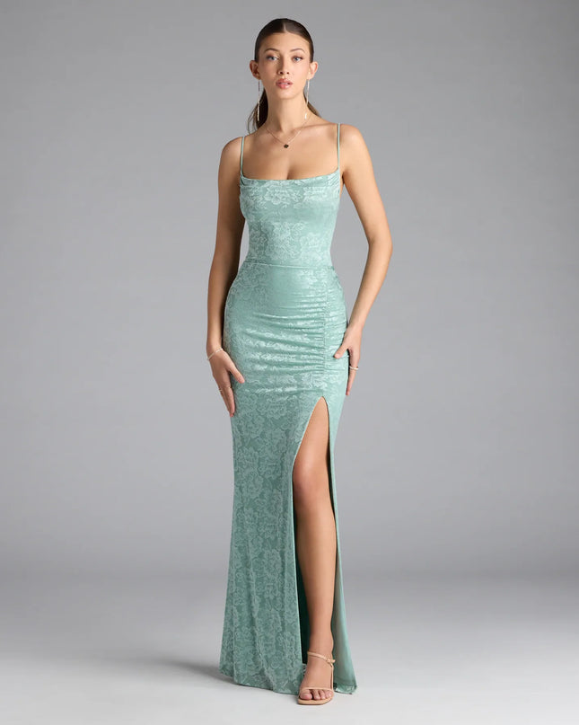 The Kehlani Formal Floral Lace Slit Mermaid Dress is your new go-to sea foam dress—effortless, versatile, and made to create a formal look for Prom 2026, weddings, or college formals in seconds.