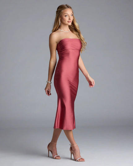 Keep It Sleek Midi Dress