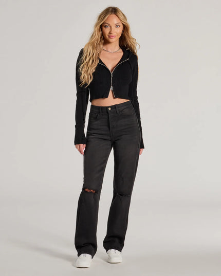 Designed for campus outfits, sleek workwear, and on-the-go moments, the High-Rise Distressed Boyfriend Jeans are trendy black bottoms for women bringing effortless versatility.