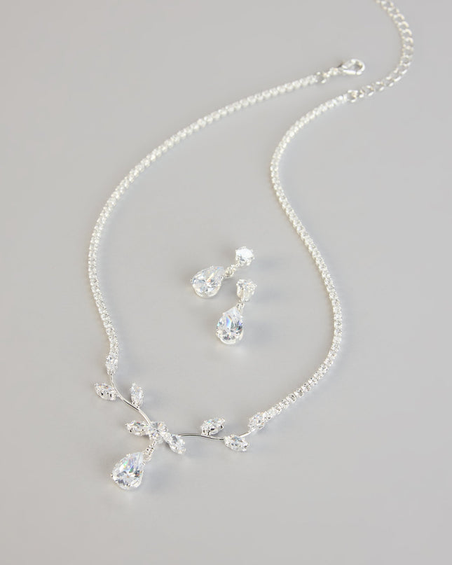 Radiant Luxe Cubic Zirconia Jewelry Set