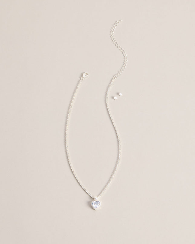 Pretty Sparkle Rhinestone Heart Necklace And Stud Earrings Set