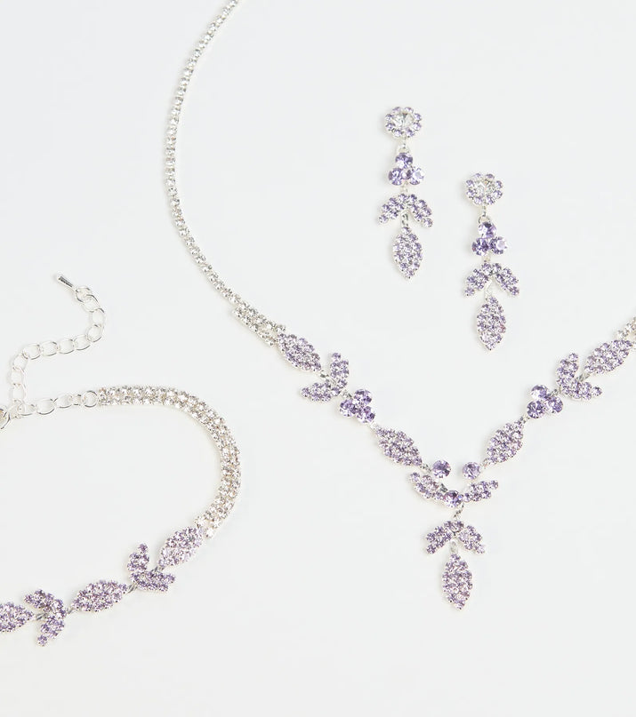 Get inspired with the Luxe Desire Rhinestone Leaf Jewelry Set, a feed-worthy lavender piece that’s part of Windsor's updated and curated women’s clothing edit packed with must-have fall outfit ideas.