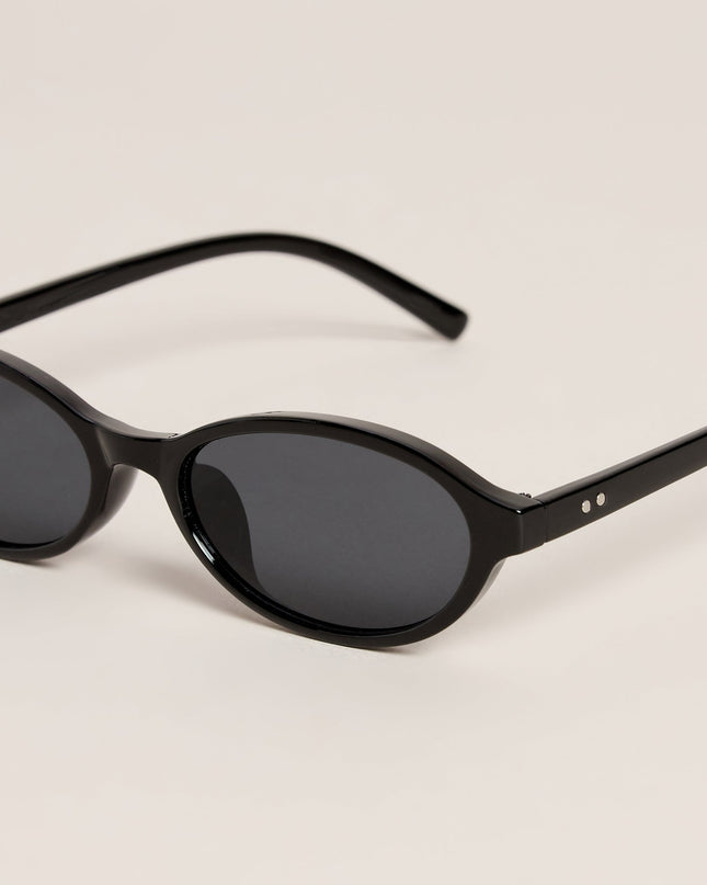 Study Break Retro Oval Sunglasses